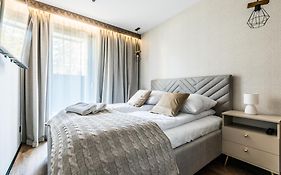 Apartament Makuszyńskiego Lux